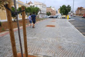 La-renovacion-del-acerado-proximo-a-la-Fabrica-de-Artilleria.jpg