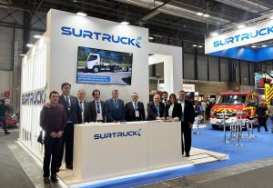 Surtruck-empresa-sevillana-presenta-en-Sicur-sus-equipos-contraincendios-y.jpg